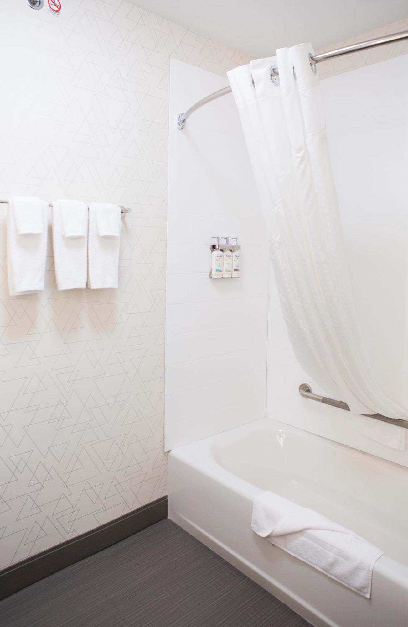 Holiday Inn Express & Suites Prince Albert - South By Ihg Экстерьер фото